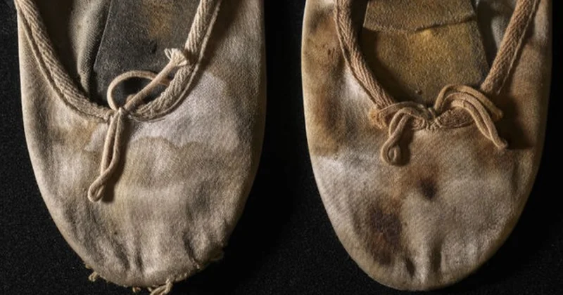 Bu yırtık pabuçlar servet değerinde Sözcü Gazetesi