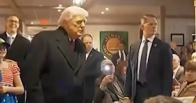 Dolar politikasına Trump ayarı: Bir yukarı bir aşağı oynarım VİDEO İZLE