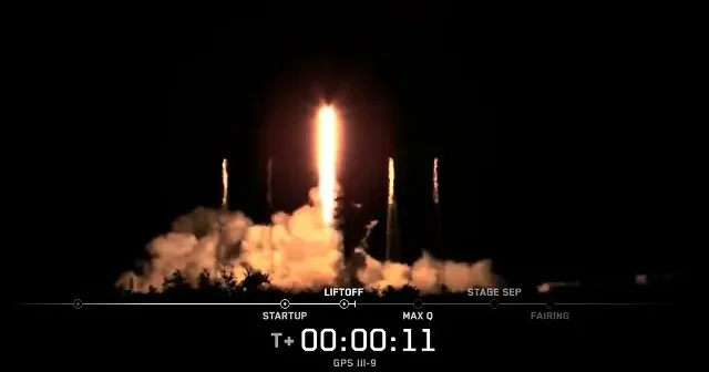Serinin dokuzuncu halkası: SpaceX ABD Uzay Kuvvetleri için GPS uydusu fırlattı VİDEO İZLE