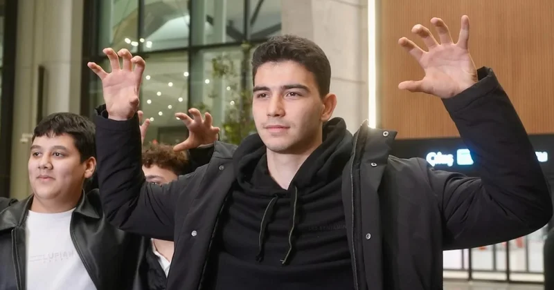 Beşiktaş ın yeni transferi Yasin Özcan İstanbul a geldi Sözcü Gazetesi