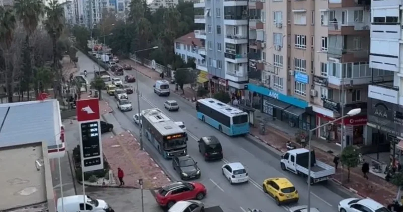 Antalya da sürücülerden ambulans seferberliği