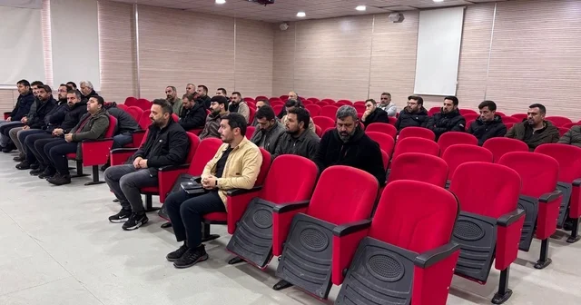 Dicle de eğitim öğretim yılı 1. dönem değerlendirme toplantısı yapıldı Diyarbakır Haberleri
