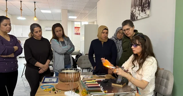 Germencik te cam sanatları kursu yoğun ilgiyle başladı Aydın Haberleri