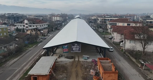 Fuar alanı ve tuhafiyeciler pazaryerinde yoğun tempo Düzce Haberleri