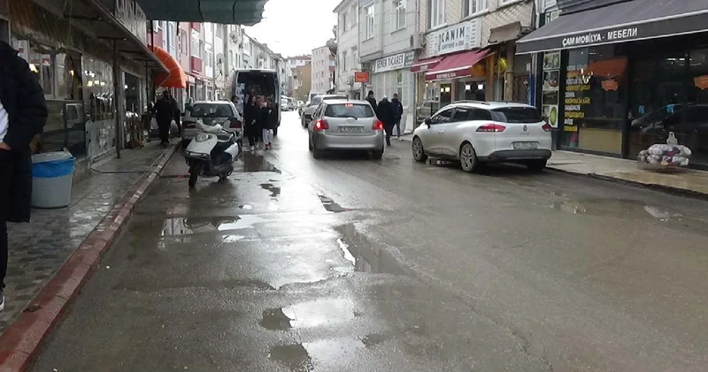 Bulgaristan’dan tek otobüs gelmedi: Edirne esnafı isyan etti