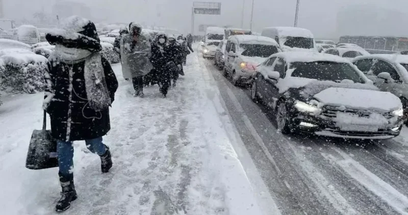 AKOM: Okulların Açıldığı Gün İstanbul’a Kar Yağışı Geliyor!