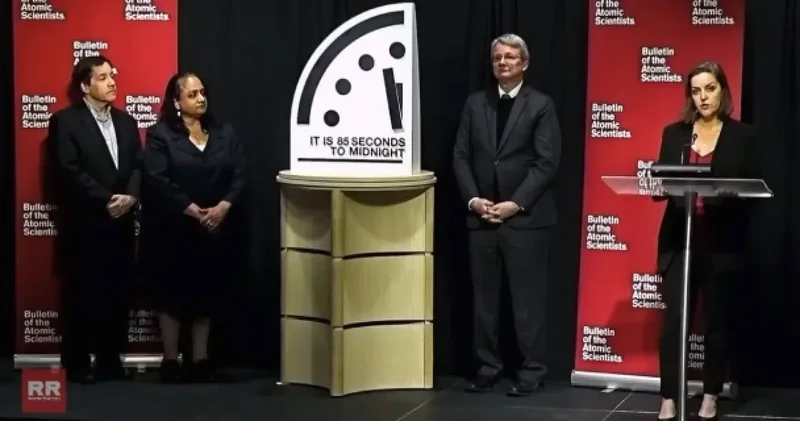 ‘Kıyamet Saati’nde gece yarısına 85 saniye kaldı