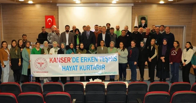 Serviks kanserinde erken tanının önemi anlatıldı Bayburt Haberleri