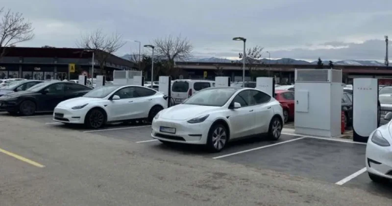 Tesla’dan İzmit kararı: 4 nokta daha kaldı