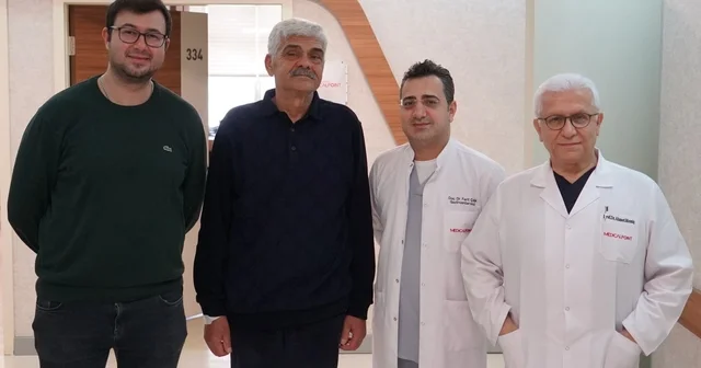 Safra yolu tıkanıklığına başarılı müdahale İzmir Haberleri