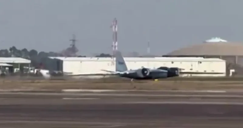 NASA uçağı inişte kabusu yaşadı