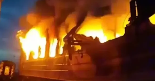 Rusya Harkiv de yolcu trenini vurdu: 4 ölü VİDEO İZLE