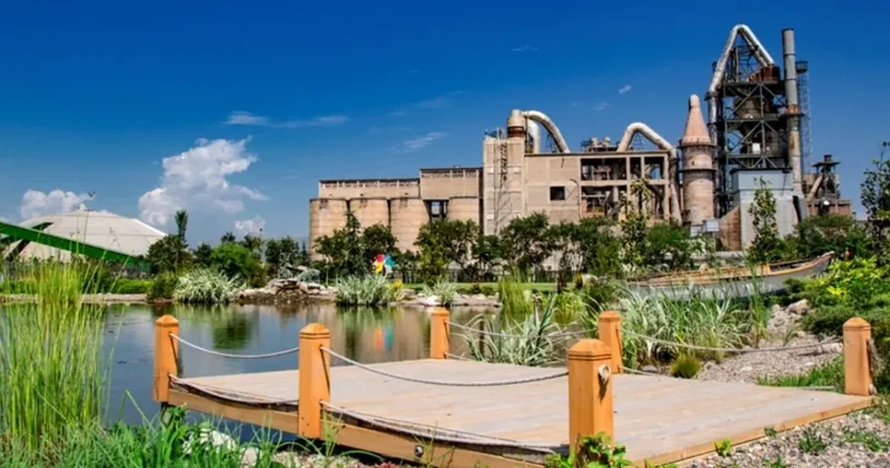 Akçansa için sunulan teklif hisseleri uçurdu