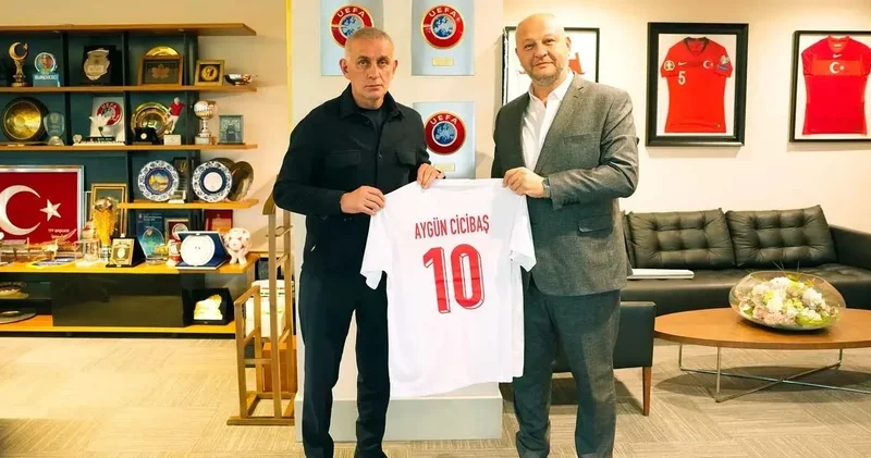 İstifa edeceğim dedi ertesi gün çark etti