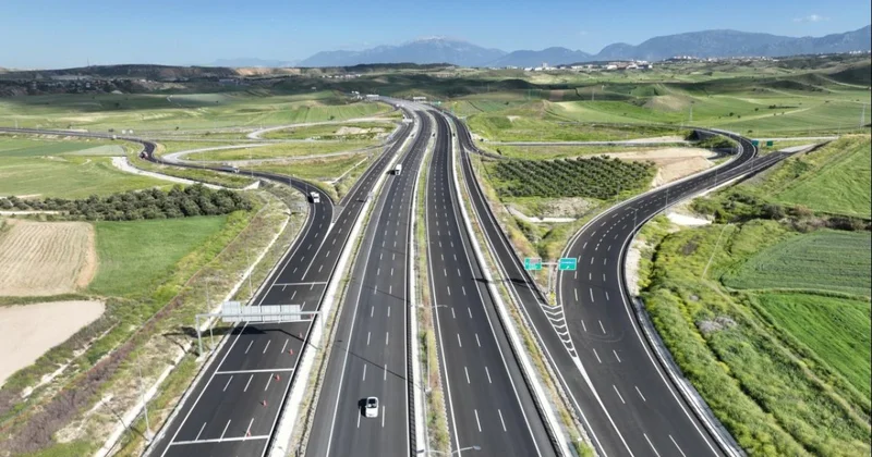 Türkiye nin bölünmüş yol ağı 30 bin kilometreye ulaştı