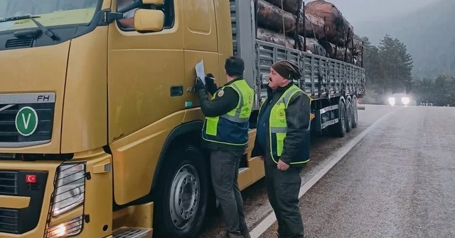 Yüklü araçlar tek tek kontrol edildi Bolu Haberleri