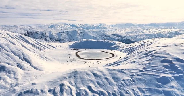 Erzincan ın nazar boncuğu dondu; ortaya güzel görüntüler çıktı Erzincan Haberleri