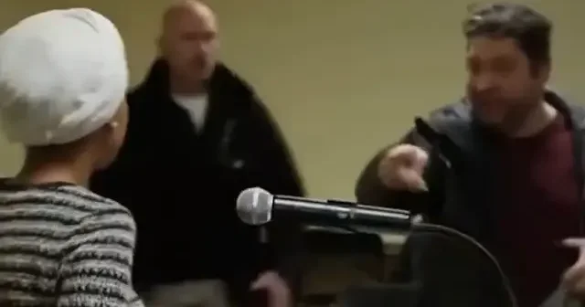 ABD Kongre üyesi Ihlan Omar saldırıya uğradı VİDEO İZLE