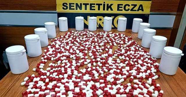 Gece kartallarından uyuşturucuya geçit yok 739 adet hap ele geçirildi, 1 kişi tutuklandı Manisa Haberleri