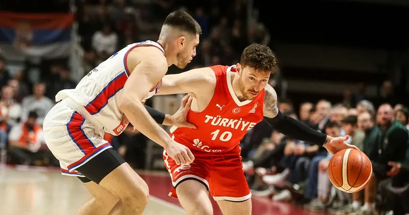 12 Dev Adam deplasmanda Sırbistan ı yıktı