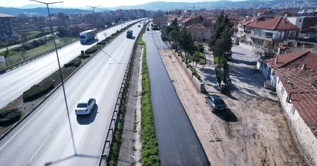 Kula da ulaşım konforu için 8 bin tonluk asfalt çalışması Manisa Haberleri