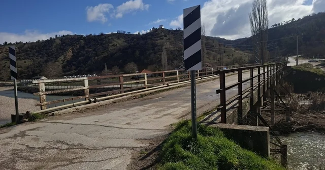 Emet te köy sakinleri eski köprünün yenilenmesini istiyor Kütahya Haberleri