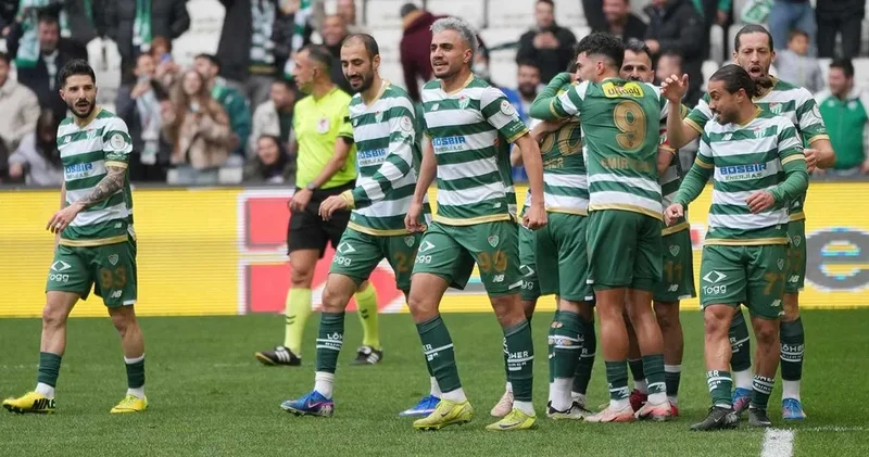 Lider Bursaspor gol attıkça attı: Rakibini perişan etti