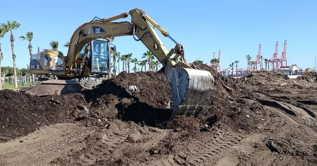 Mersin de yağıştan etkilenen bölgelerde onarım çalışması sürüyor Mersin Haberleri