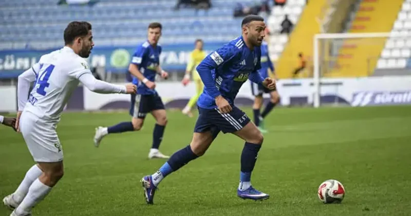 Çaykur Rizespor İstanbul deplasmanında 3 puanı 3 golle aldı