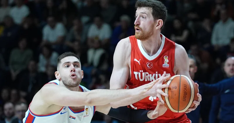 12 Dev Adam Sırbistan engelini geçti