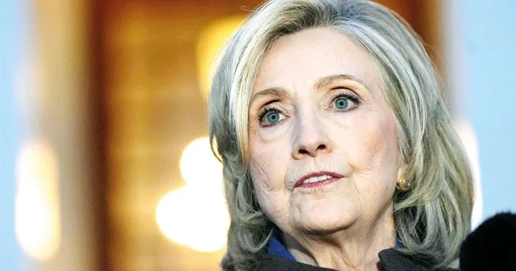 Hillary’e 6 saatlik Epstein sorgusu: Bana değil Bill’e sorun