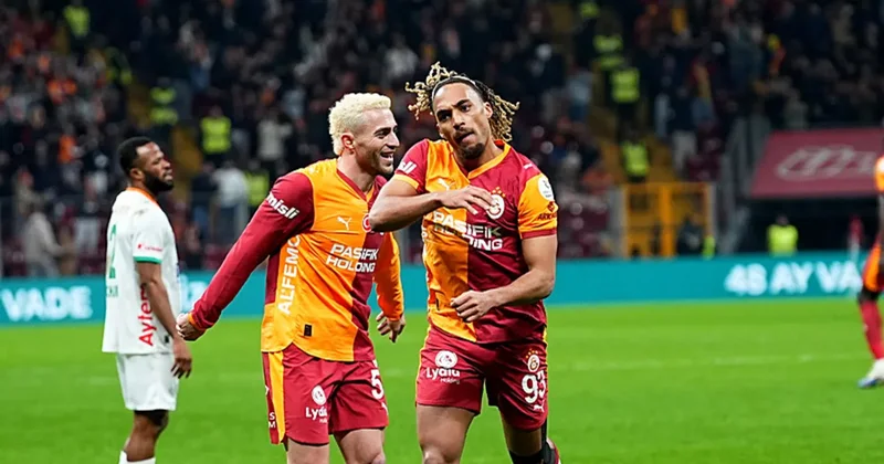 Son dakika haberi: Galatasaray derbi öncesi hata yapmadı! Alanyaspor karşısında 3 golle galip