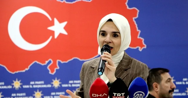 Bakan Göktaş: Ülkemiz bir daha asla eski karanlık günlerine dönmeyecek Van Haberleri