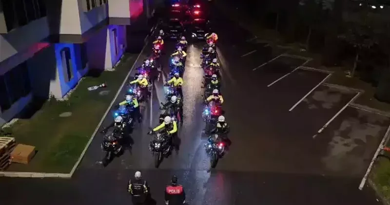 Kadıköy de trafik denetimi: bin 741 araç kontrol edildi, 606 bin lira ceza yazıldı