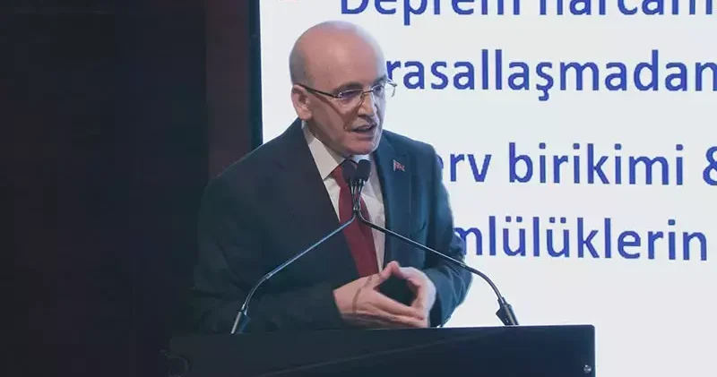 Bakan Şimşek: Kötümser olmayın, program sonuç veriyor, finansal istikrar pekişti
