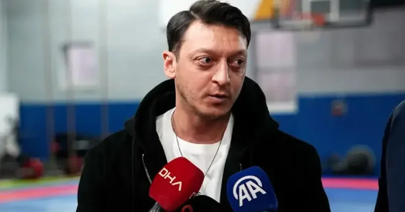 Mesut Özil den Galatasaray ve Fenerbahçe sözleri