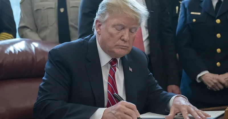 Trump’tan mahkemenin tarife kararına sert tepki: Yüz milyarlarca dolar iade edilebilir Sözcü Gazetesi