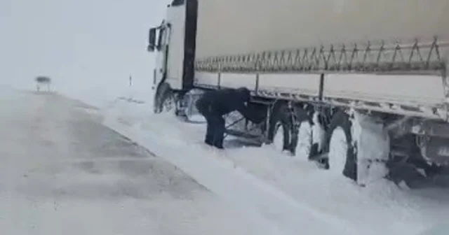Kars ta kar, kazaları beraberinde getirdi Kars Haberleri