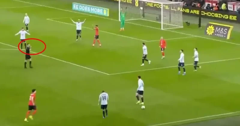 İki kere sarı kart gösterdiği oyuncuyu atmadı! Gerçek çok başka çıktı