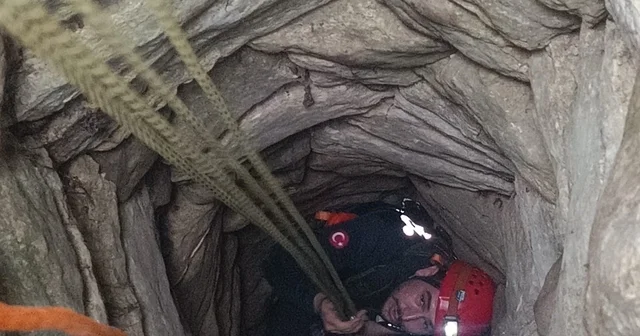 Bahçedeki kuyuya düşen 94 yaşındaki adam kurtarıldı Osmaniye Haberleri