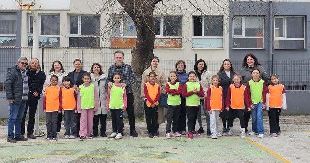 Bandırma da öğrenciler için atletizm seçmeleri yapıldı Balıkesir Haberleri