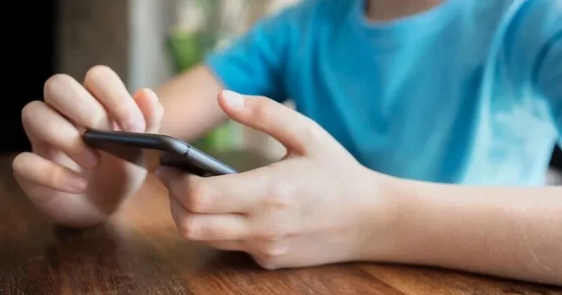 Bugün itibarıyla ülkede 16 yaş altına sosyal medya yasaklandı Sözcü Gazetesi