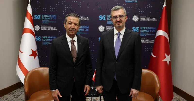 İletişim Başkanı Duran, KKTC Dışişleri Bakanı Ertuğruloğlu ile bir araya geldi