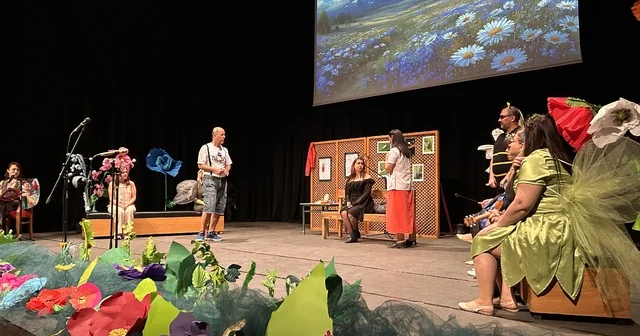 Bergama da Tiyatro Günleri büyük ilgi gördü İzmir Haberleri