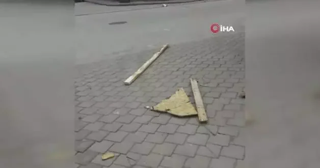 Denizli’de şiddetli rüzgar hayatı olumsuz etkiledi