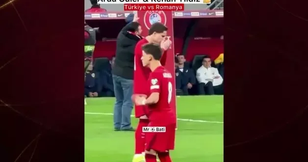 Romanya maçı öncesi dikkat çeken anlar: Arda dua etti, Kenan sünneti uyguladı