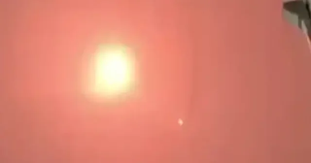 İran dan İsrail e çok başlıklı füze saldırısı: Demir Kubbe yi delip geçti VİDEO İZLE