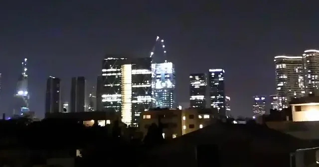 İran’ın saldırıları sonrası Tel Aviv’de sirenler susmadı: Şiddetli patlamalar duyuldu VİDEO İZLE