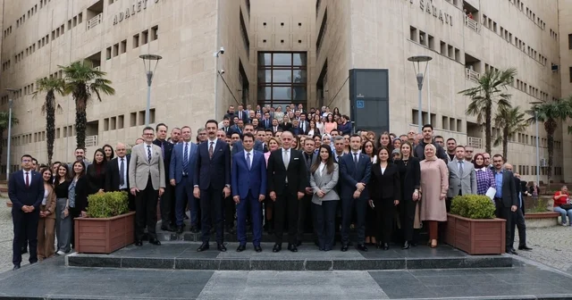 Adli Yargı Komisyonu Başkanı Bilen Bursa ya veda etti İstanbul Anadolu Adalet Komisyonu Başkanlığı görevine tayin edilen Dr Mesut Bilent Bursa ya veda etti Bursa Haberleri