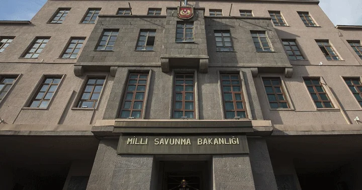 MSB: Karadeniz de 275 şüpheli cisim, SAS Timlerince imha edildi